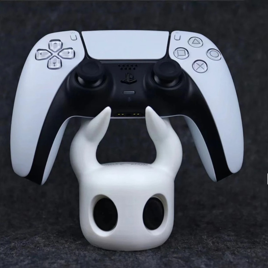 ゲームコントローラーゴーストディスプレイスタンド漫画デザイン - Gaming Controller のレビューと価格